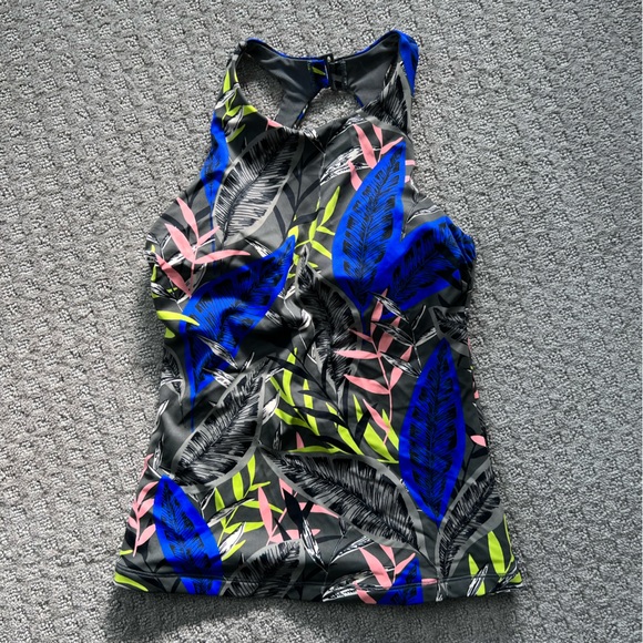 Athleta tankini top high neck midnight palm floral swim built in bra 32B/C - Picture 3 of 5
